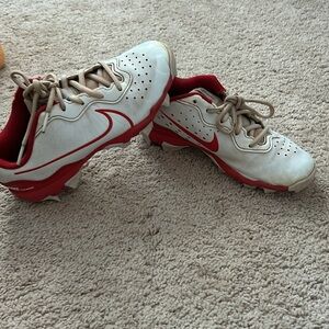 Nike cleats size 3.5 youth